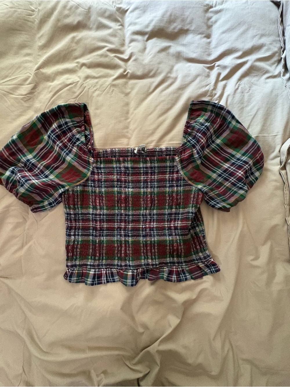 American Eagle Outfitters Plaid Puff-Sleeve Smocked Crop Top - Red, Green, Blue